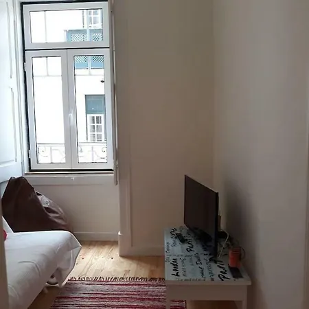 Lovely Flat In Adamastor Apartment